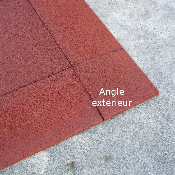 Angle extérieur caoutchouc chanfreiné Hexdalle XE 25 x 25cm ép 1 à 4,5 cm couleur rouge brique, l'unité