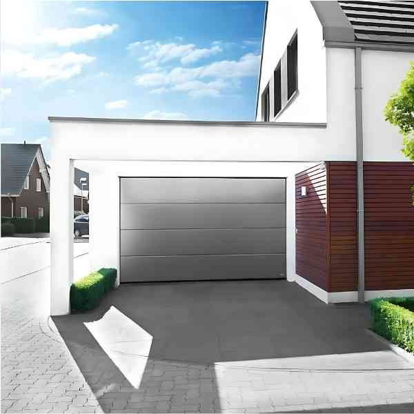 Porte de Garage Sectionnelle Grise Lisse Sans Nervures Novoferm Iso 20